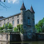Chateau Avec Piscine Aux Portes De Bordeaux - Parc Arbore & Chambres Elegantes