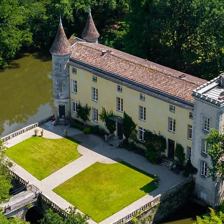 Country house Vivez La Vie De Chateau Aux Portes De Bordeaux Saint-Sulpice-et-Cameyrac
