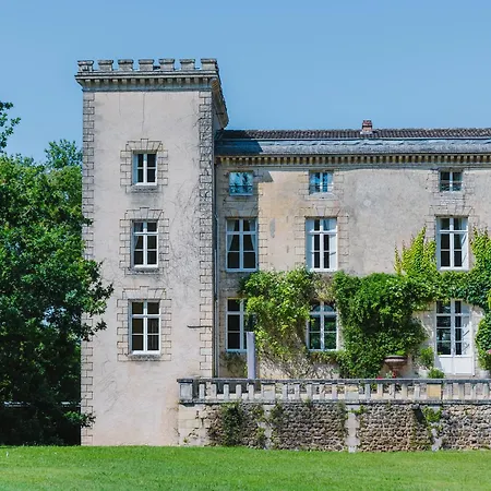Vivez La Vie De Chateau Aux Portes De Bordeaux Country house Saint-Sulpice-et-Cameyrac