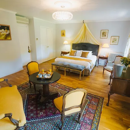 منزل ريفي Vivez La Vie De Chateau Aux Portes De Bordeaux