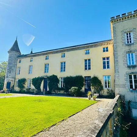Casa di campagna Château Avec Piscine Aux Portes De Bordeaux - Parc Arboré&chambres élégantes Saint-Sulpice-et-Cameyrac