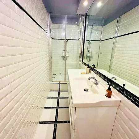 Château Avec Piscine Aux Portes De Bordeaux - Parc Arboré&chambres élégantes Casa di campagna *