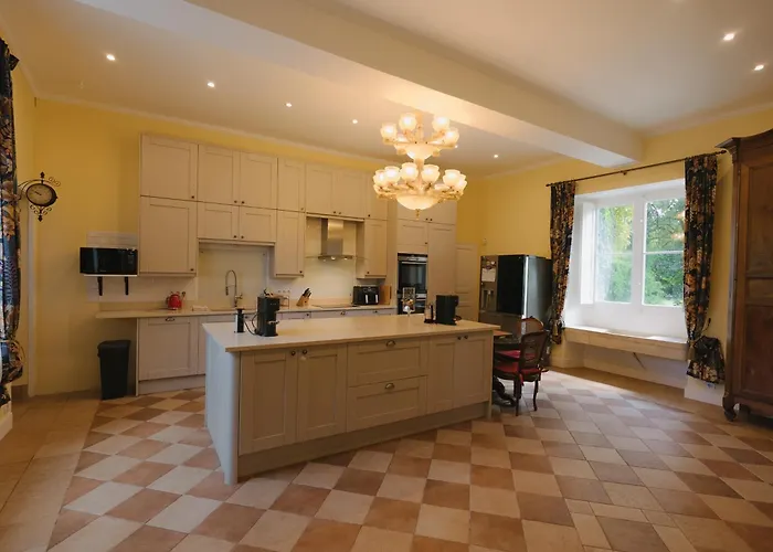 Venkovský dům Vivez La Vie De Chateau Aux Portes De Bordeaux