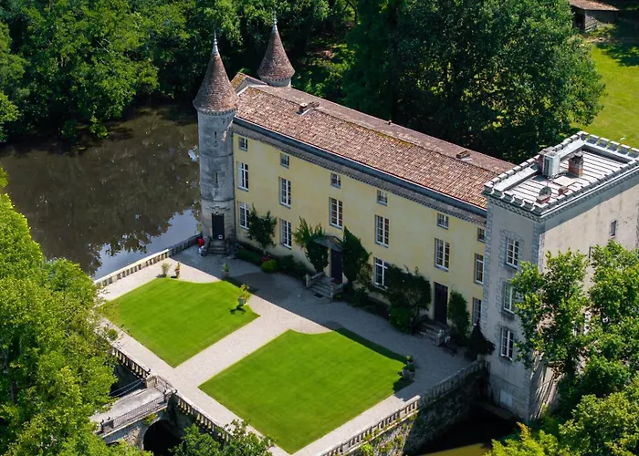 Vivez La Vie De Chateau Aux Portes De Bordeaux *