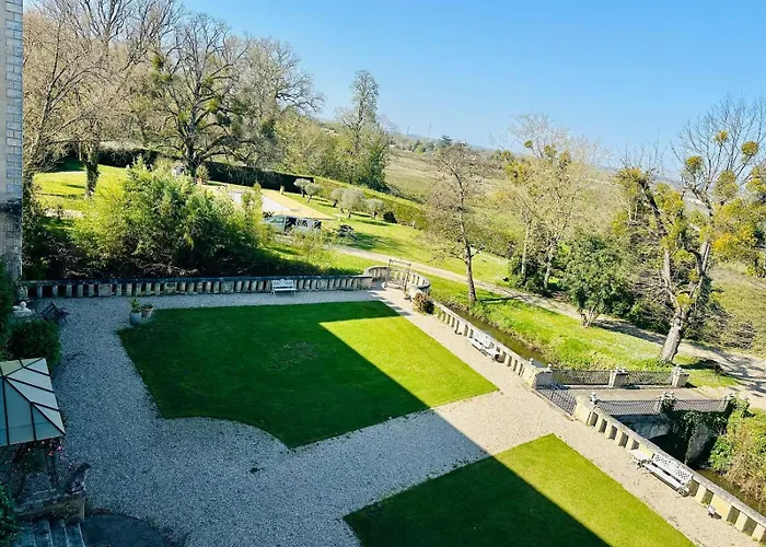 乡村民宿 Vivez La Vie De Chateau Aux Portes De Bordeaux *